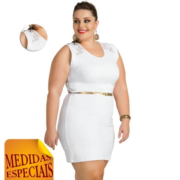 Vestido Mini Branco com Detalhe em Renda Plus Size