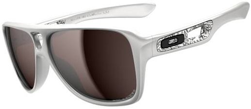 Oakley Dispatch II Polished White Black Iridium Polarized