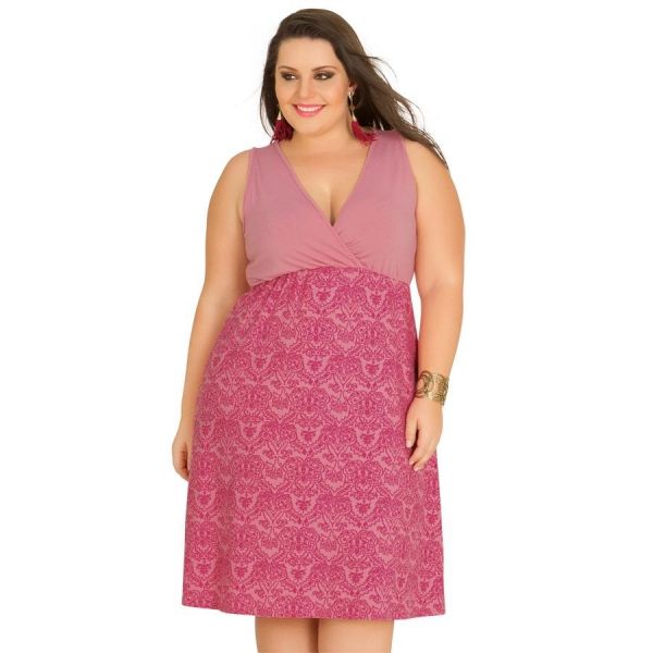 Vestido Rosa Estampado Plus Size