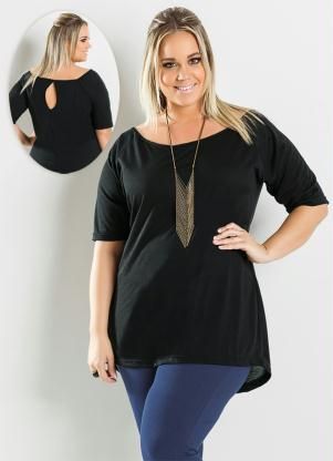 Blusa Mullet Detalhe nas Costas Preta Plus Size